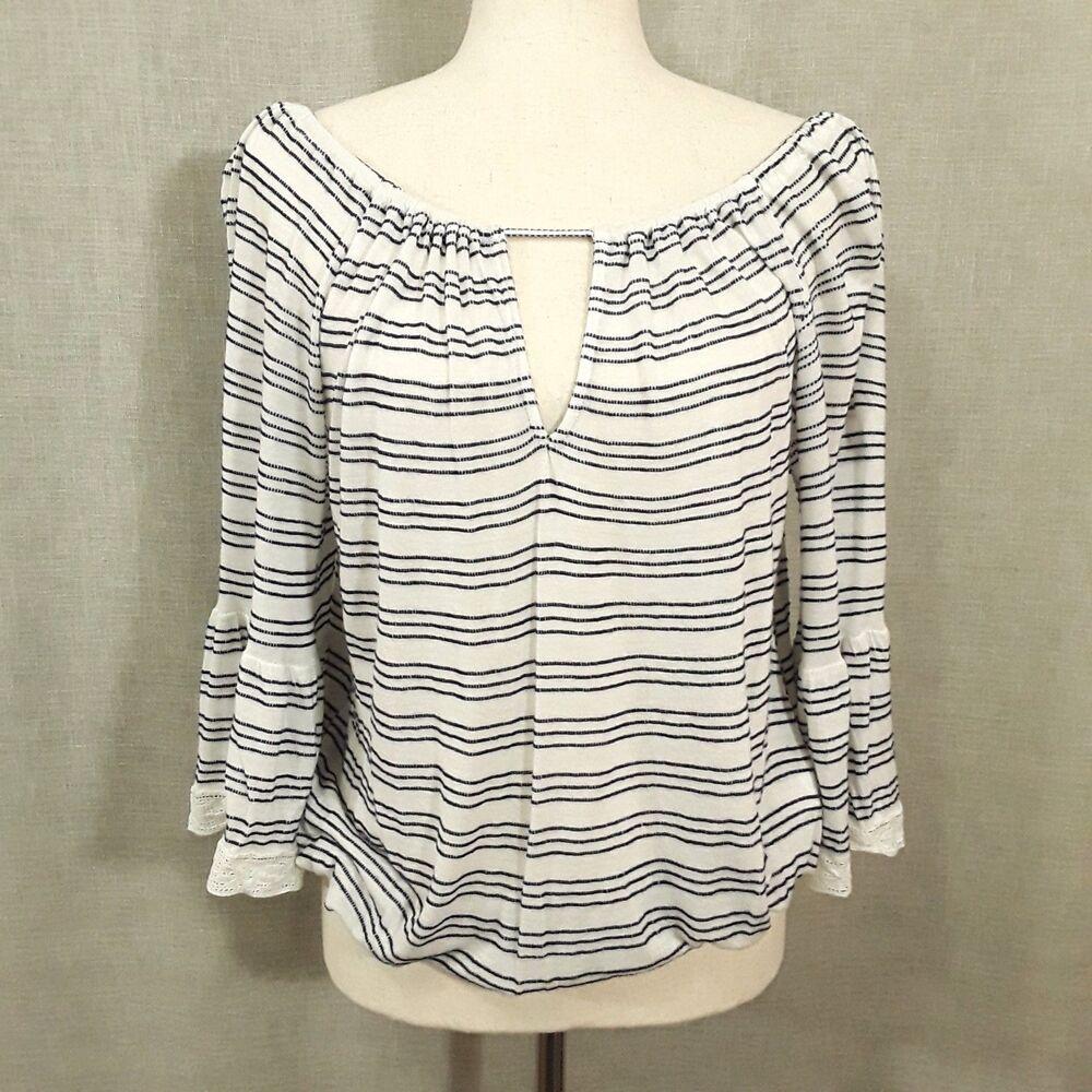 Lucky Brand Size X-Small Off-Shoulder Peasant Blouse Laced Bell Sleeves FLAW